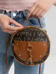 Коричневый сумка женская, через плечо, круглая