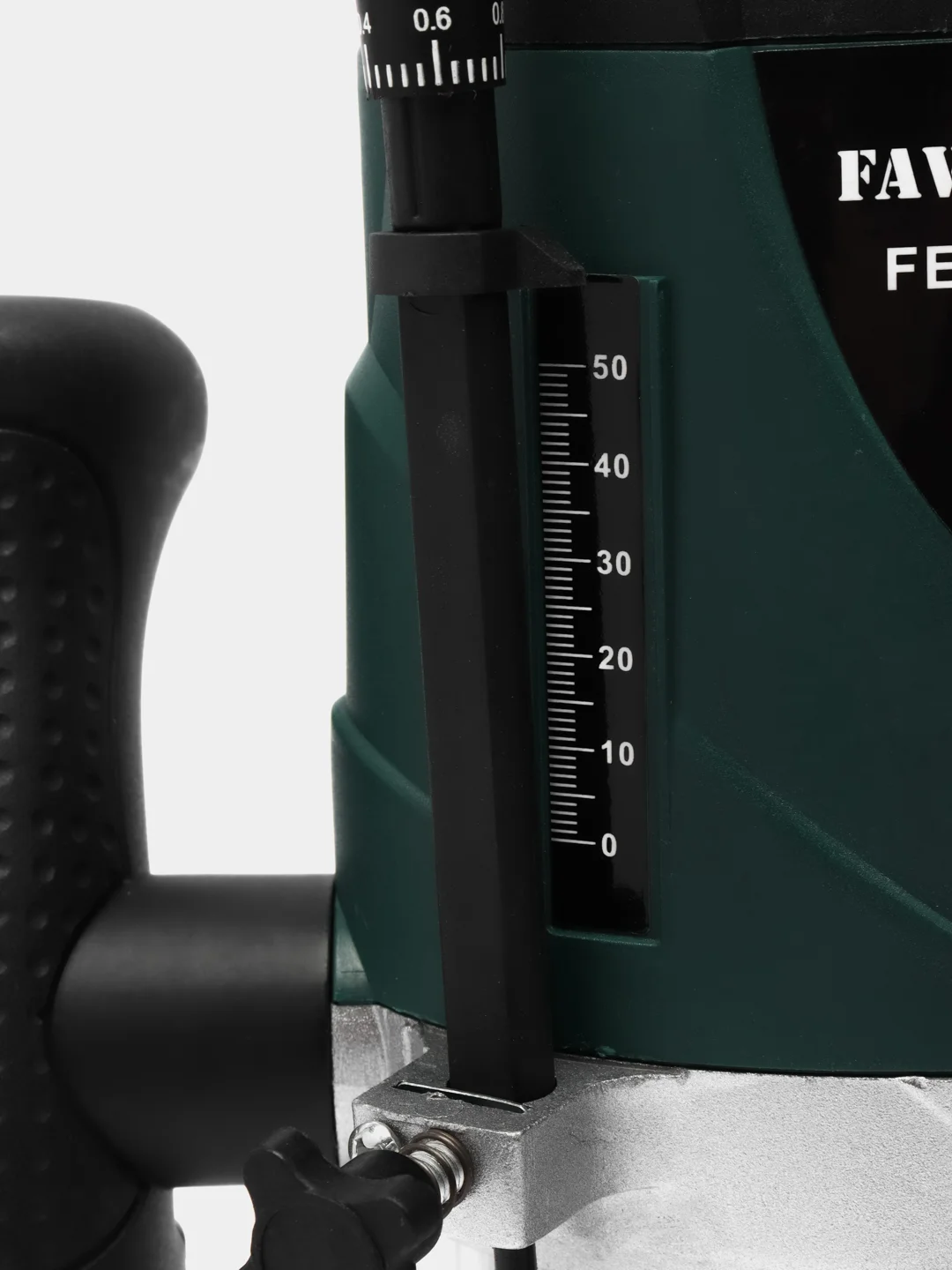 Фрезер электрический FAVOURITE FER 2200, 2,2 кВт, цанга 8,12 мм, 16000-30000 об/мин