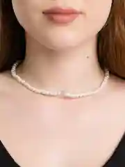 Ожерелье из искусственного жемчуга