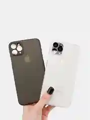 Белый ультратонкий матовый чехол на iPhone 11, 11 Pro, 11 Pro Max