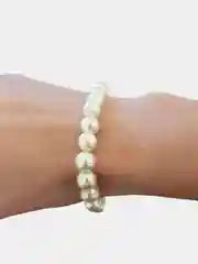 Белый браслет, из искусственного жемчуга