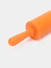 Красный скалка силиконовая 30х4 см, цвет микс