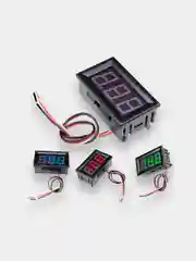Встраиваемый трехпроводной вольтметр 0.56, 0-30VDC
