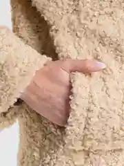 Шуба с искуственной шерстью