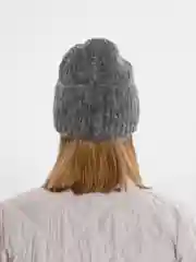 Угольный шапка женская  на флисовом подкладе Сафи