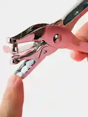 Дырокол