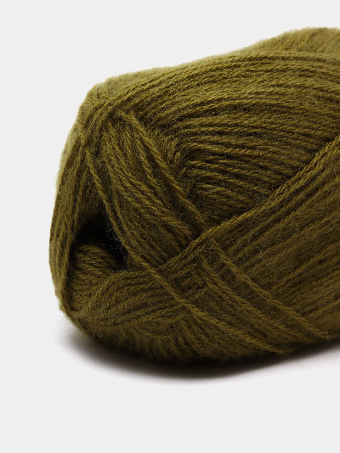 Зелёный хаки пряжа Alize Angora Gold, 20% Шерсть 80% Акрил, 100 г, 550 м (часть 1)