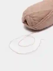 Светло-бежевый пряжа Alize Angora Gold, 20% Шерсть 80% Акрил, 100 г, 550 м (часть 1)