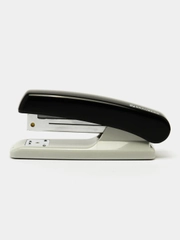 Степлер №24/6, 26/6 BRAUBERG "Style", до 20 листов, ассорти (синий /черный), 220978