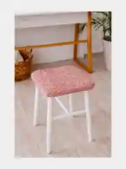 Пудровый чехол на стул