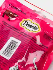 Лакомство для кошек Dreamies, подушечки с говядиной, 140 г