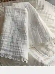 Белый муслин двойной, жатый, ткань однотонная