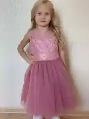 Нарядное платье для девочки