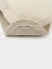 Белый боди для новорожденного малыша Крошка Я BASIC LINE с длинными рукавами
