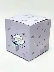 Разноцветный коробка подарочная, самосборная, складная