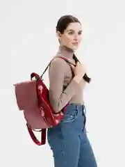 Красный рюкзак женский