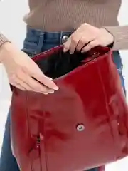 Красный рюкзак женский