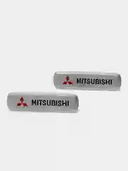 Комплект шильдиков металлических с эмблемой "MITSUBISHI" и 4 винтовыми креплениями (Пара)