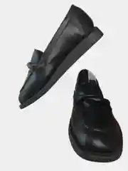 Черный лоферы женские