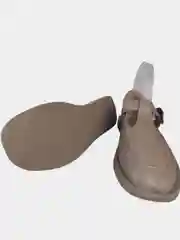 Бежевый лоферы женские демисезонные