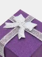 Подарочная коробка под кольцо и подвеску