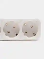 Белый сетевой фильтр Centek 5 / 6 розеток, 3 / 4,5 м