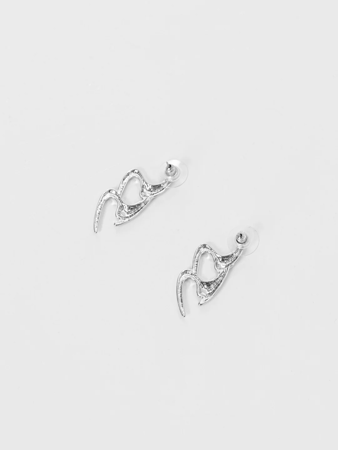 Серьги-гвоздики женские Befree, из серебристого металла