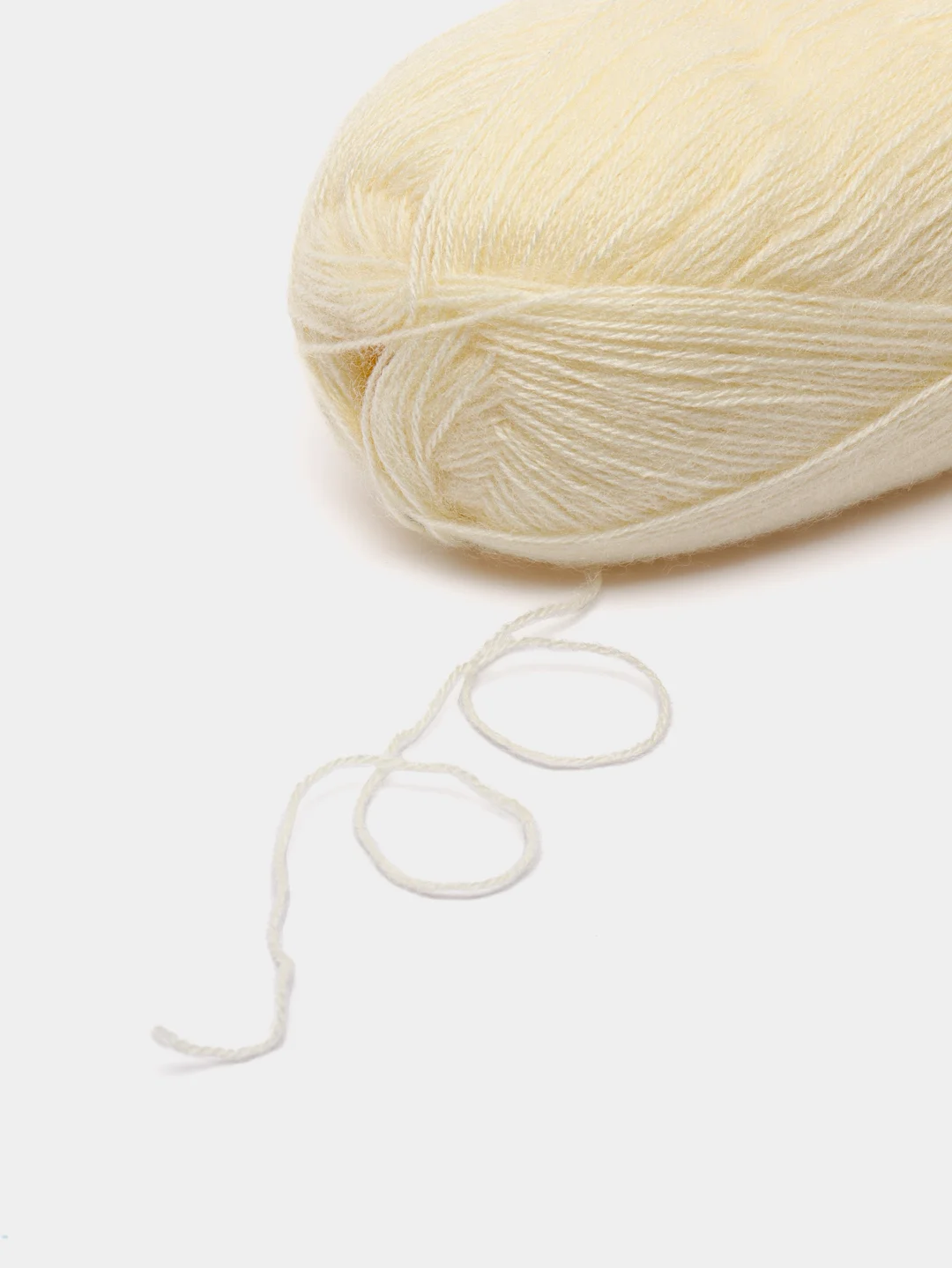 Кремовый пряжа Alize Angora Gold, 20% Шерсть 80% Акрил, 100 г, 550 м (часть 1)