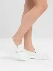 Белый лоферы женские