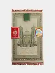 Коралловый подарочный набор для мусульман. Коран, Коврик для молитвы, Четки, Молитвы, 100 имен Аллаха