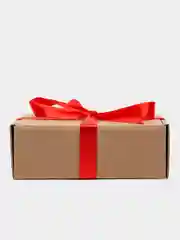 Красный коробка для подарков 24х18х8,5см подарочная с бумажным наполнителем, атласной лентой и без