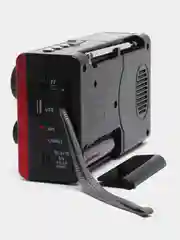 Красный радио с фонарем и mp3 плеером AM/FM, USB, SD 752