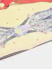 Золотой вырезалки "Одень куклу"