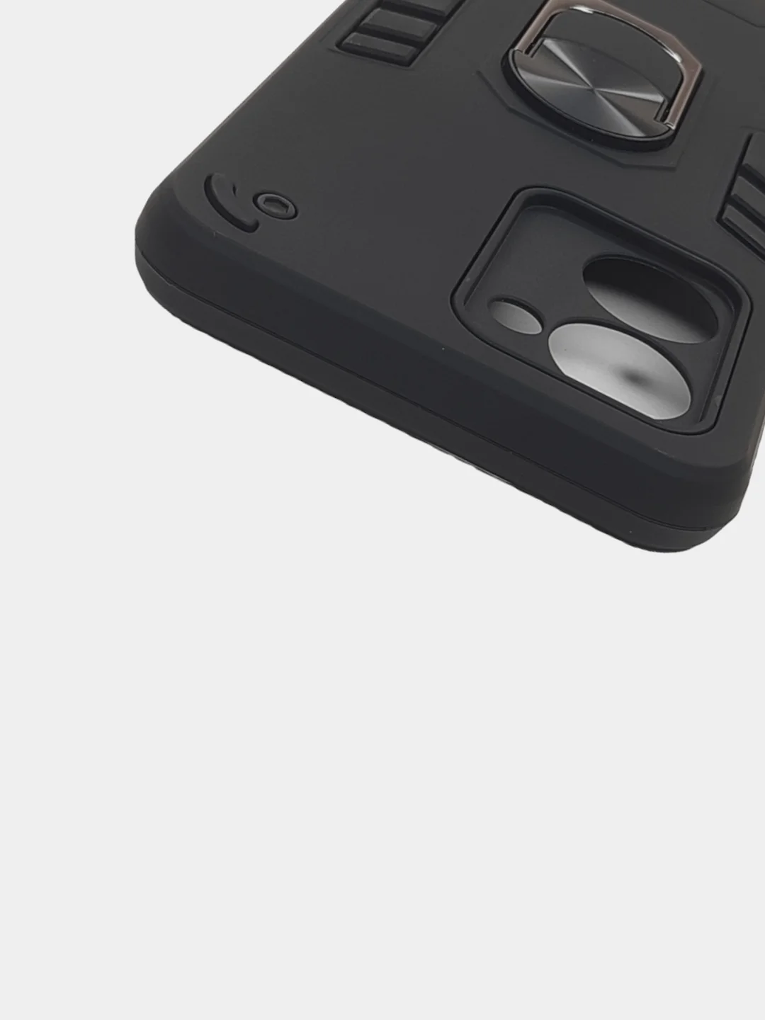 Черный чехол противоударный для Realme C33 (Реалми С33), с металлической подставкой