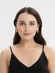 Золотой бежевые серьги
