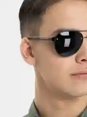 Черный солнцезащитные очки, поляризационные