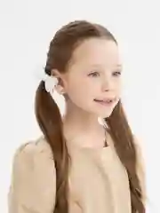 Белый бантики на резинке