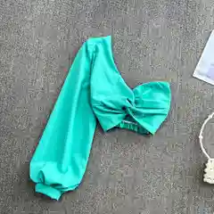 Бирюзовый топ с рукавом