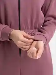 Тёмно-бордовый тёплый комбинезон женский, флисовый, с ушками