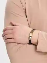 Молочный браслет мужской
