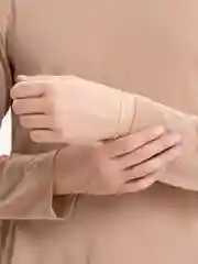 Белый браслет мужской