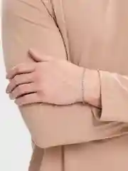 Серый браслет мужской