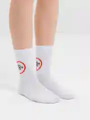 Носки с надписью "18+"