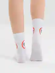 Носки с надписью "18+"
