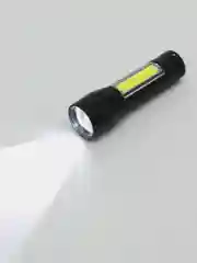 Фонарь карманный с кейсом