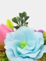 Бордовый букет из мыла, в куполе, подарок на 8 марта