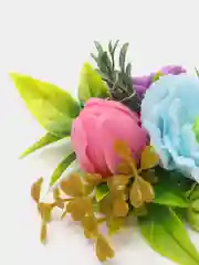 Бордовый букет из мыла, в куполе, подарок на 8 марта