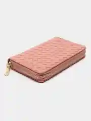 Розовый кошелек женский