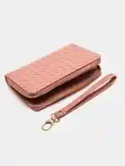 Розовый кошелек женский