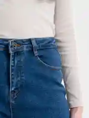 Джинсы женские